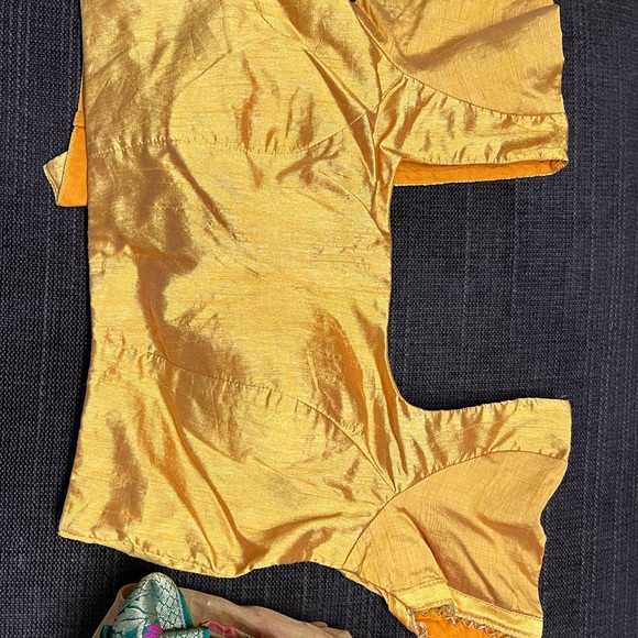 Yellow Organza Saree - Picture 2 of 4